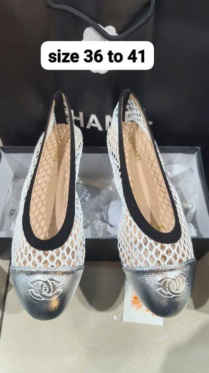 Chanel 

Size 36 to 41 

110 dhs🪙💕

Zain146
♥️♥️♥️