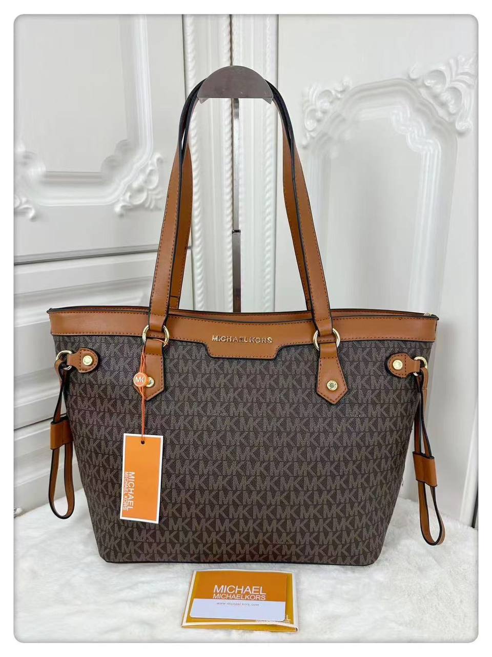Mk  
Size:30×25 
95 dhs✅

Zain114
♥️♥️♥️