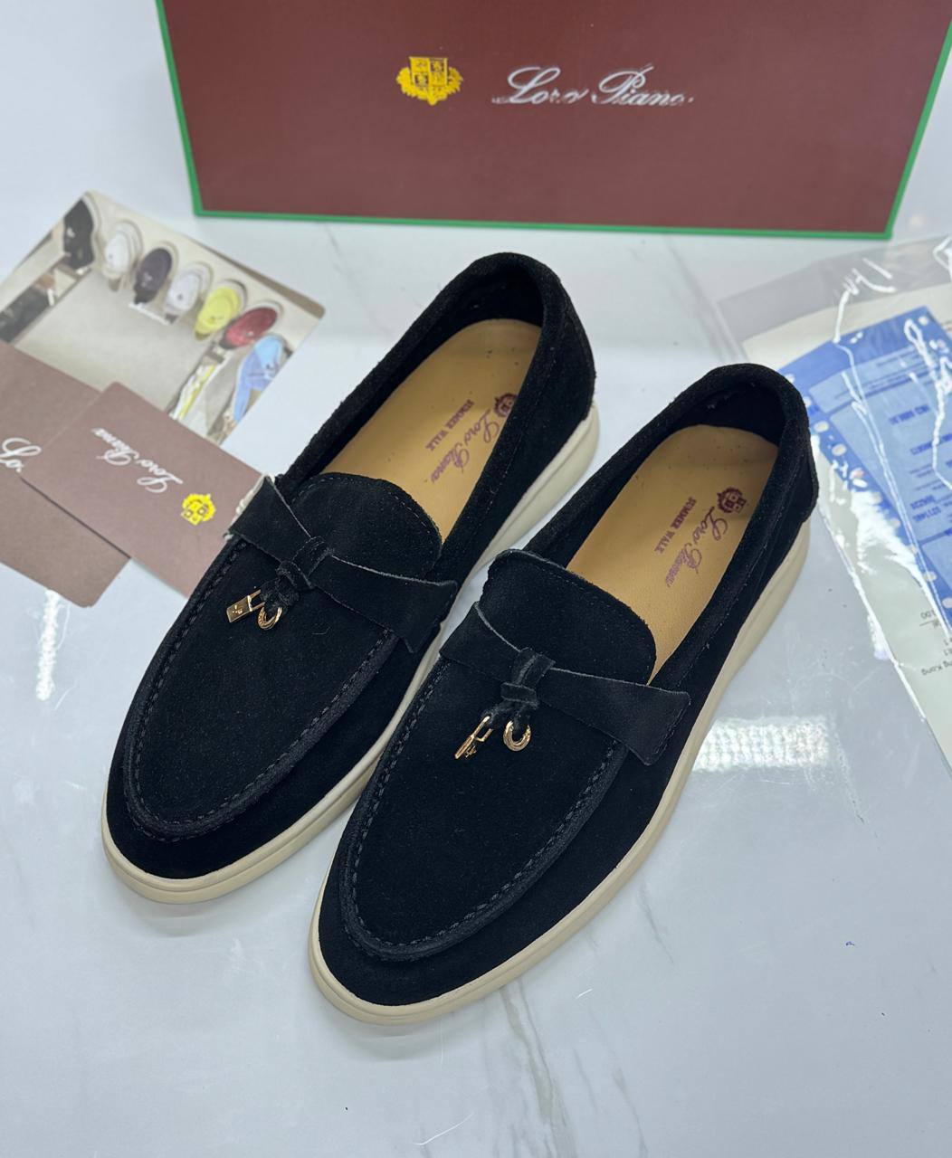 LORO PIANO
SIZE 36-41
130 dhs🪙💚

Zain21
♥️♥️♥️
