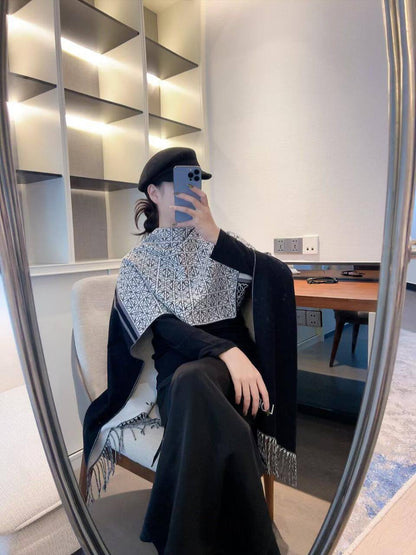 Coming new stock
Winter scarf 
45 dhs🪙🌨️

Zain93
♥️♥️♥️