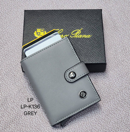 Wallets

Good quality 
70 dhs🇦🇪🇦🇪

Zain182
♥️♥️♥️