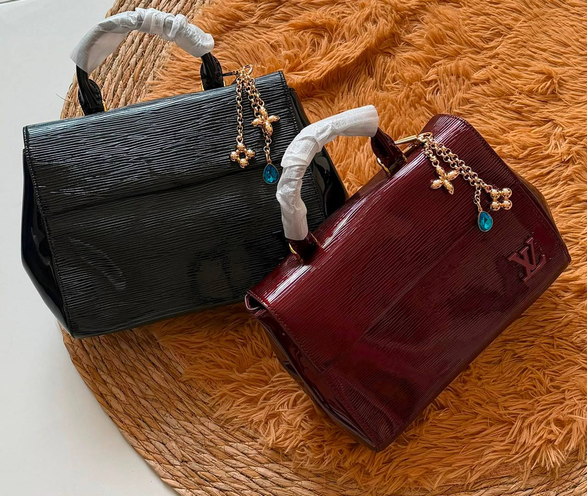 Lv

250 dhs

Zain134
♥️♥️♥️