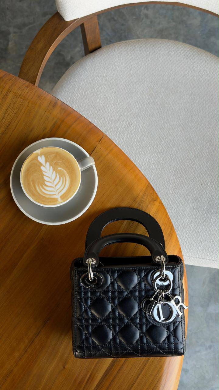 New collection ⚜️
DIOR 🩷
VIP quality 💎
Lady Dior Bag ✨
Size : 17 cm
For Price 👇 WhatsApp✅
0568585901 
0507557372
0552275751 Owner Zain 👌

Zain336
♥️♥️♥️