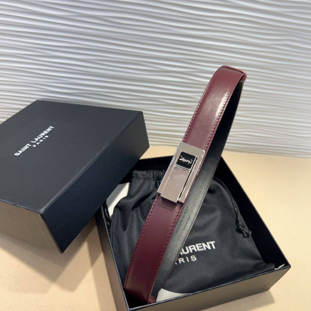 YSL

Master quality

300 dhs🇦🇪🇦🇪

Zain164
♥️♥️♥️