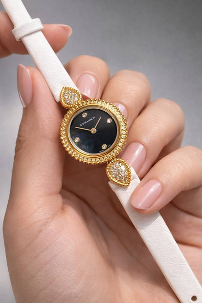 Boucheron watch for ladies
 good quality
260 dhs✅

Zain59
♥️♥️♥️