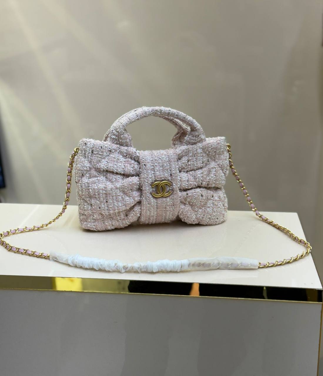 Chanel Master
280 dhs🪙🌨️

Zain131
♥️♥️♥️