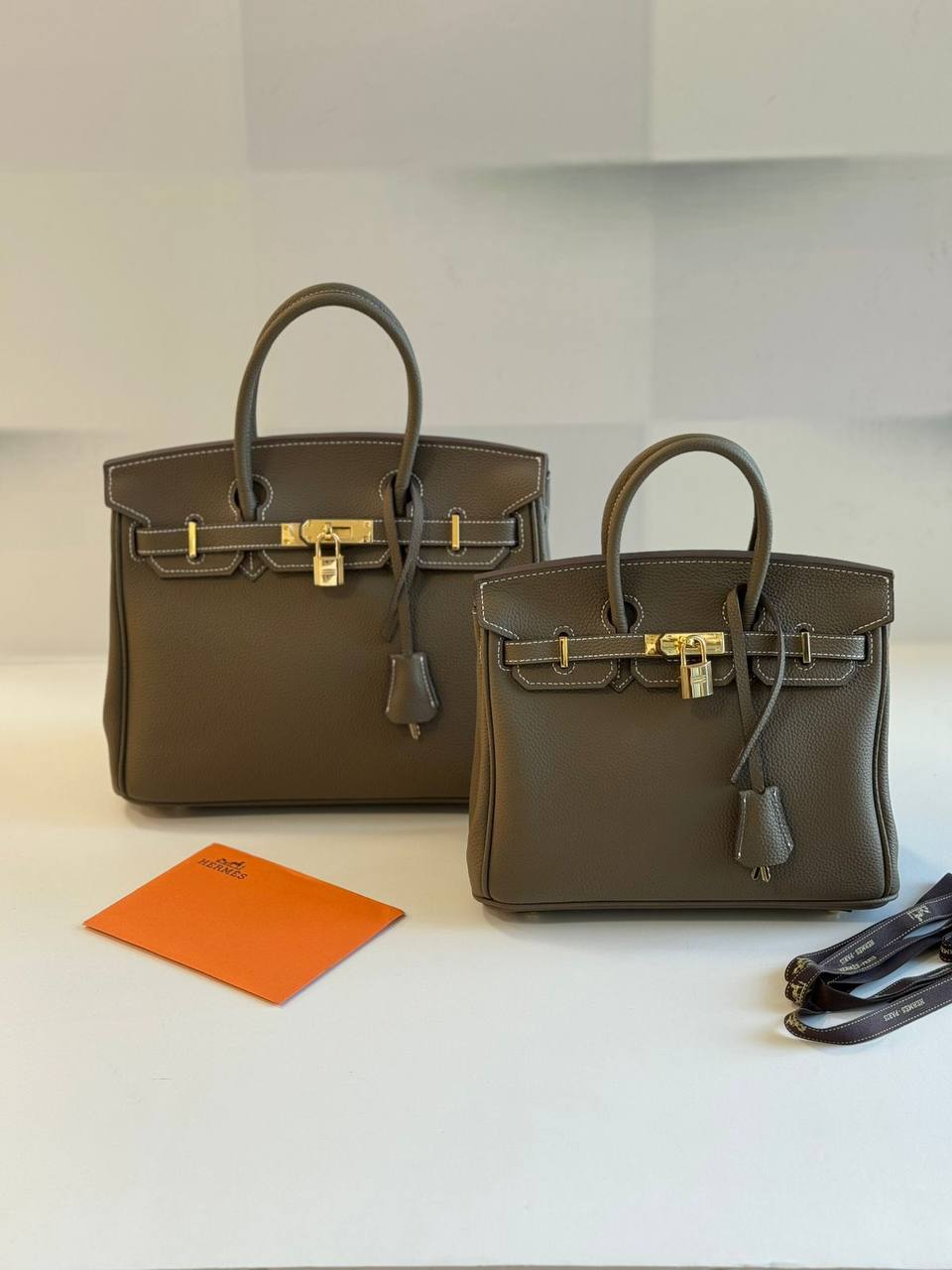 Hermes Berkin 
Master
    30Cm 380 AED
    25Cm 360 AED
    20Cm 330 AED
    With Good Box🎁

Zain131
♥️♥️♥️