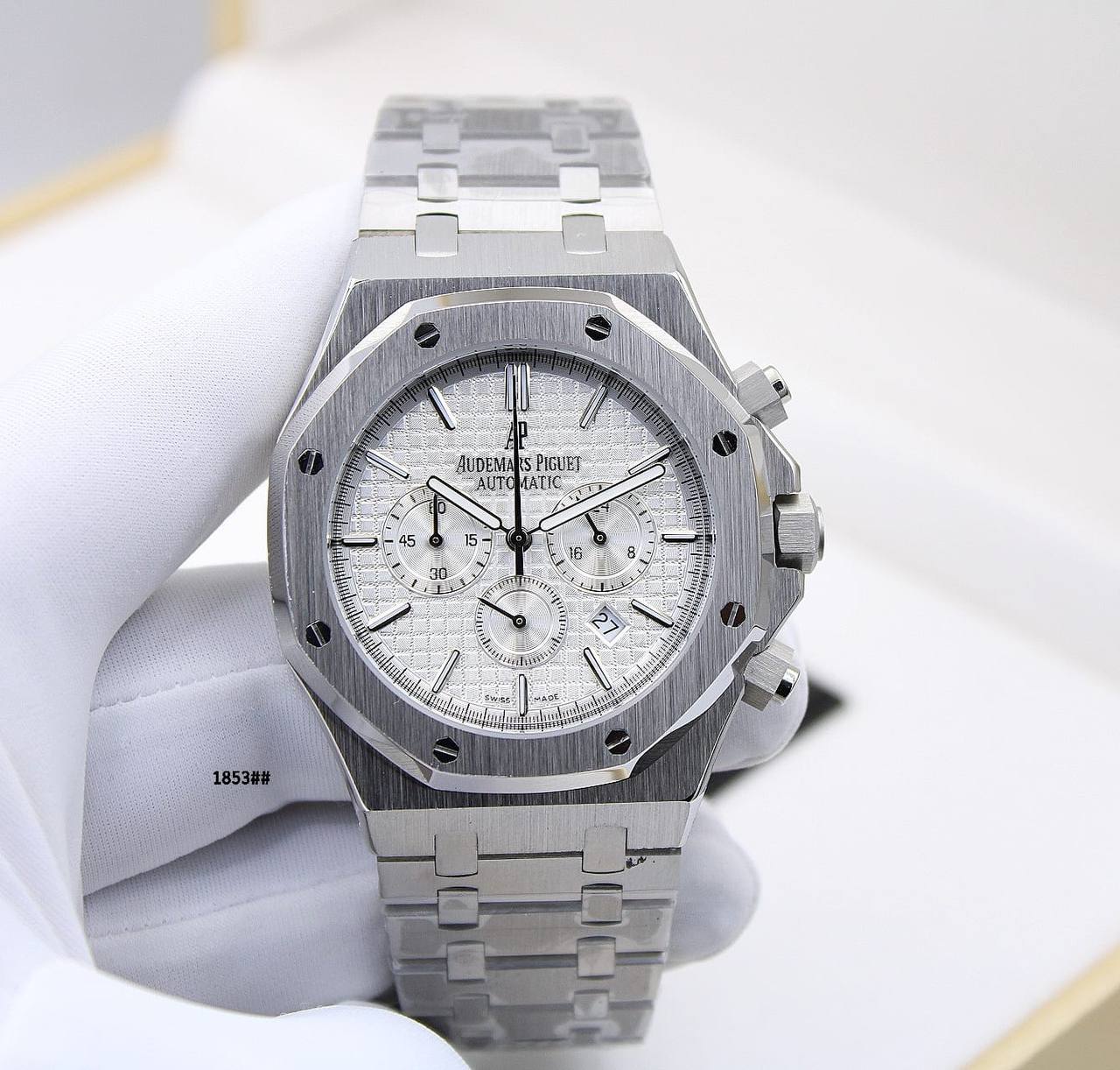 AUDEMARS PIGUET🔥🔥*
FOR MEN STOP WATCH
240 dhs💓

Zain304
♥️♥️♥️