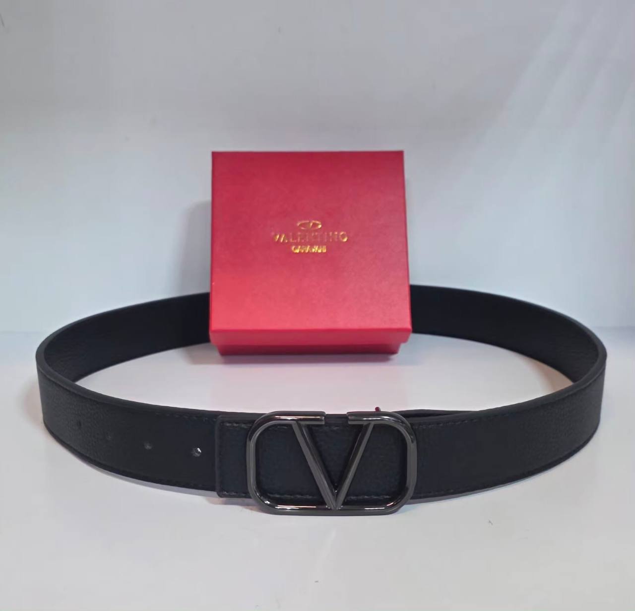 Mens belts 
with box
35 dhs💛

Zain232
♥️♥️♥️