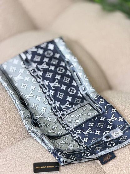 DIOR
💙*100%SILK*💙
💙*VIP QUALITY*💙
230 dhs🇦🇪

Zain281
♥️♥️♥️