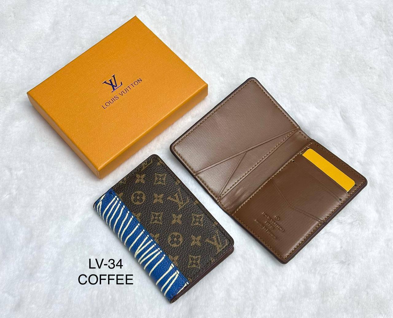 Wallets
65 dhs✅

Zain182
♥️♥️♥️