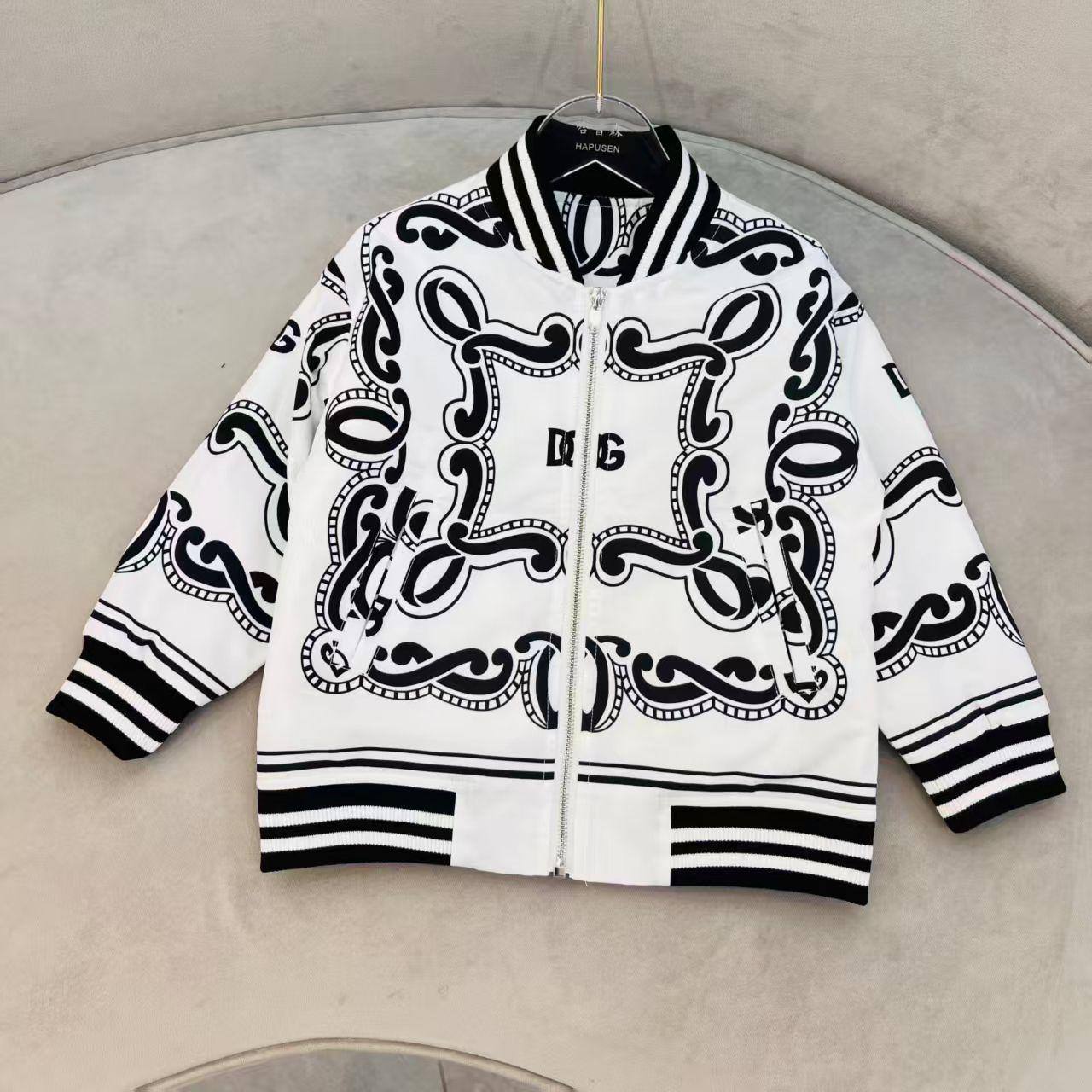 New collection{}
Brand :DG 🔥
Super master quality 😍
Size:2/ 12years old
260 dhs🪙🌨️

Zain261
♥️♥️♥️