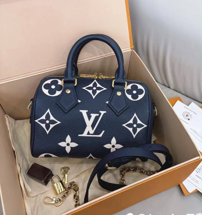 💓 Master 
LV 
For Price 👇 WhatsApp✅
0568585901 
0507557372
0552275751 Owner Zain 👌

Zain192
♥️♥️♥️