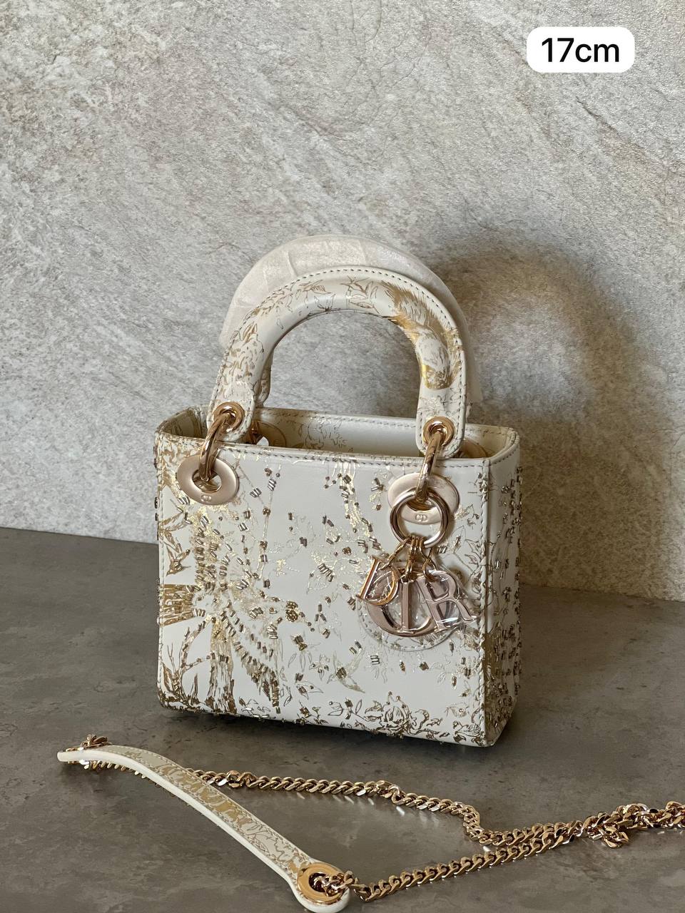 𝐌𝐈𝐍𝐈 𝐋𝐀𝐃𝐘 𝐃𝐈𝐎𝐑 𝟏𝟕𝐂𝐌 𝐒𝐔𝐏𝐄𝐑 𝐌𝐀𝐒𝐓𝐄𝐑 𝐐𝐔𝐀𝐋𝐈𝐓𝐘 
1600 dhs💓

ZainETAG4
♥️♥️♥️