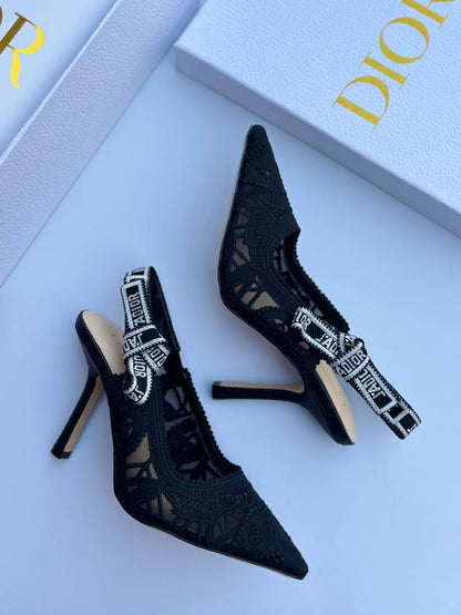 Dior 
130 dhs🇦🇪
Size 36-42

Zain55
♥️♥️♥️