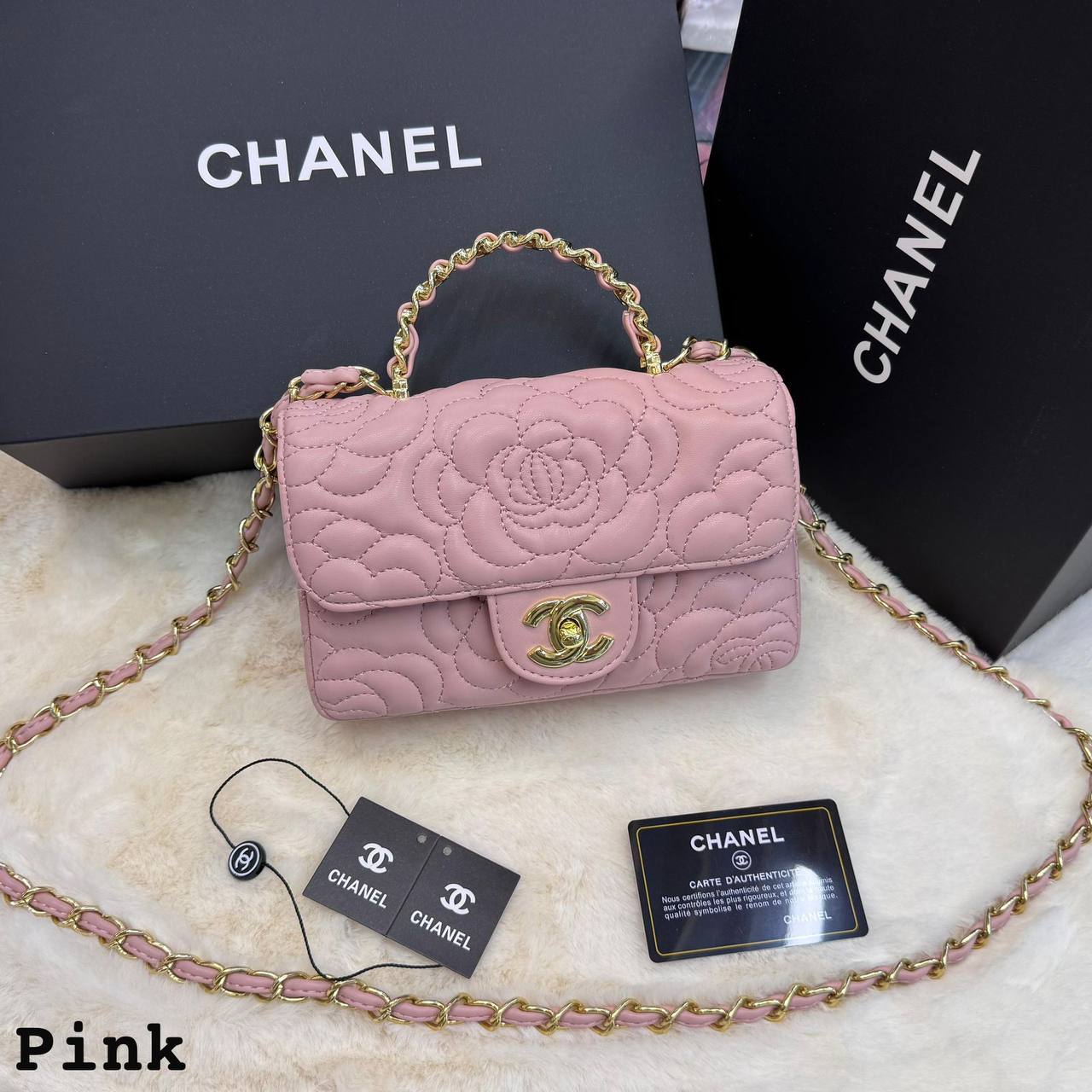 ᴄʜᴀɴᴇʟ ᴛᴏᴘ ʜᴀɴᴅʟᴇ/ chain
ᴇᴍʙʀᴏɪᴅᴇᴅ ғᴏʟʟᴏᴡᴇʀ 
ɢᴏʟᴅ ʜᴀʀᴅᴡᴀʀᴇ 
ᴡɪᴛʜʙᴏx
🎁🎁🎁

ᴄᴀᴠɪᴀʀ 
sɪᴢᴇ:20ᴄᴍ
95 dhs🪙🌨️

Zain56
♥️♥️♥️
