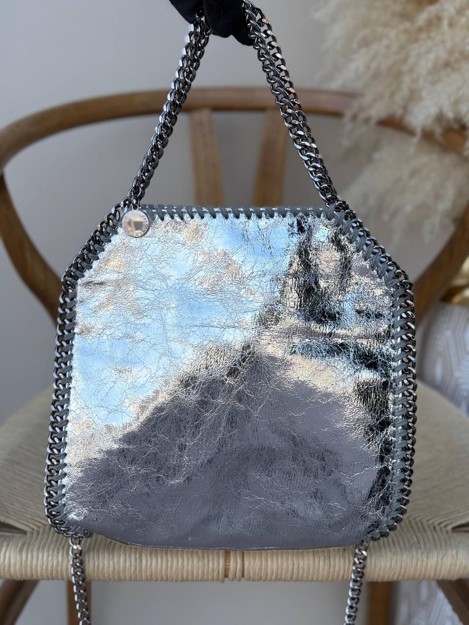 STELLA McCARTENY
25cm
350 dhs✅
Top quality

Zain167
♥️♥️♥️