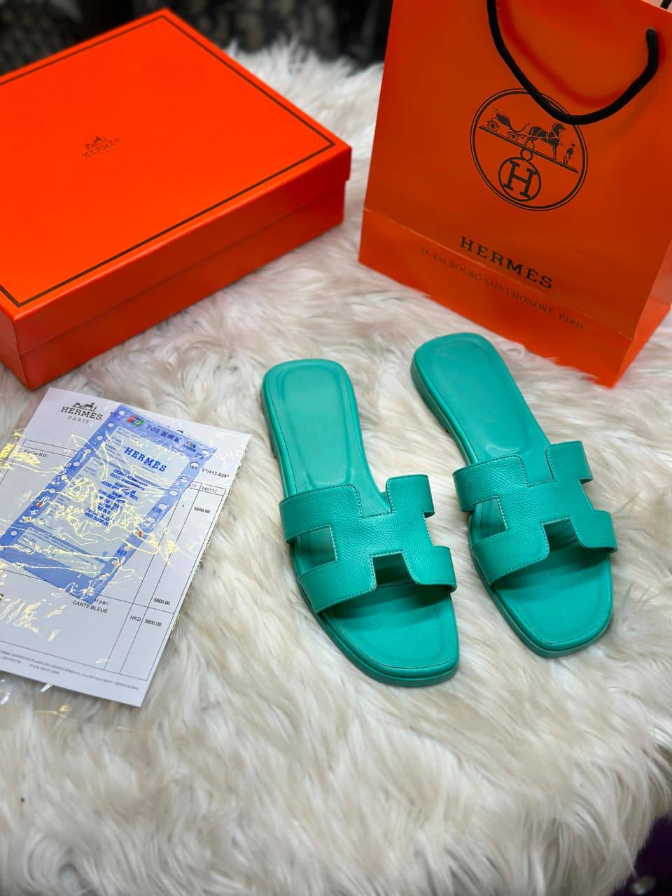 Hermes
Size:36 to 41
90 dhs🇦🇪🇦🇪

Zain241
♥️♥️♥️