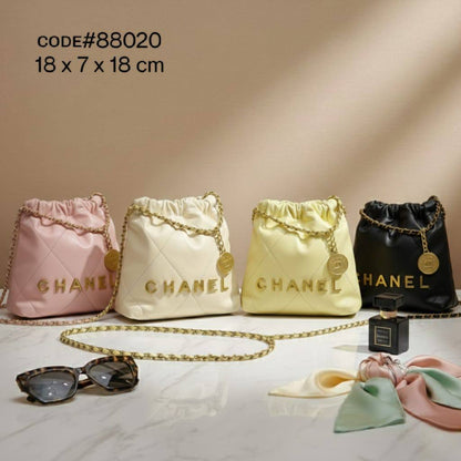 CHANEL 22 ᴍɪɴɪ
ʙᴜᴄᴋᴇᴛ ʜᴀɴᴅ/ ᴄʀᴏss ʙᴀɢ
ǫᴜɪʟᴛᴇᴅ ʟᴇᴀᴛʜᴇʀ
ɢᴏʟᴅ ʜᴀʀᴅᴡᴀʀᴇ
ᴡɪᴛʜ ᴄʜᴀɪɴ ʙᴇʟᴛ sᴛʀᴀᴘ
sɪᴢᴇ : 18 cm
ᴡɪᴛʜ BOX
🎁🎁🎁

75 dhs🇦🇪

Zain31
♥️♥️♥️