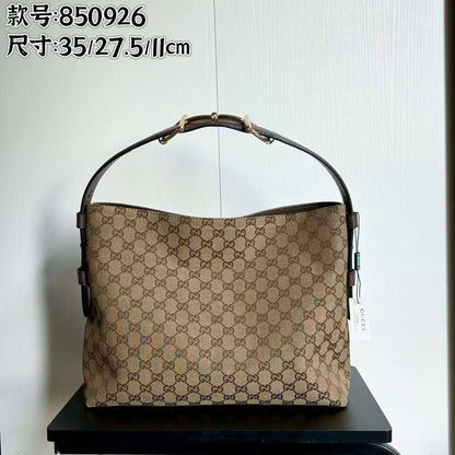 Gucci
100 dhs✅

Zain203
♥️♥️♥️