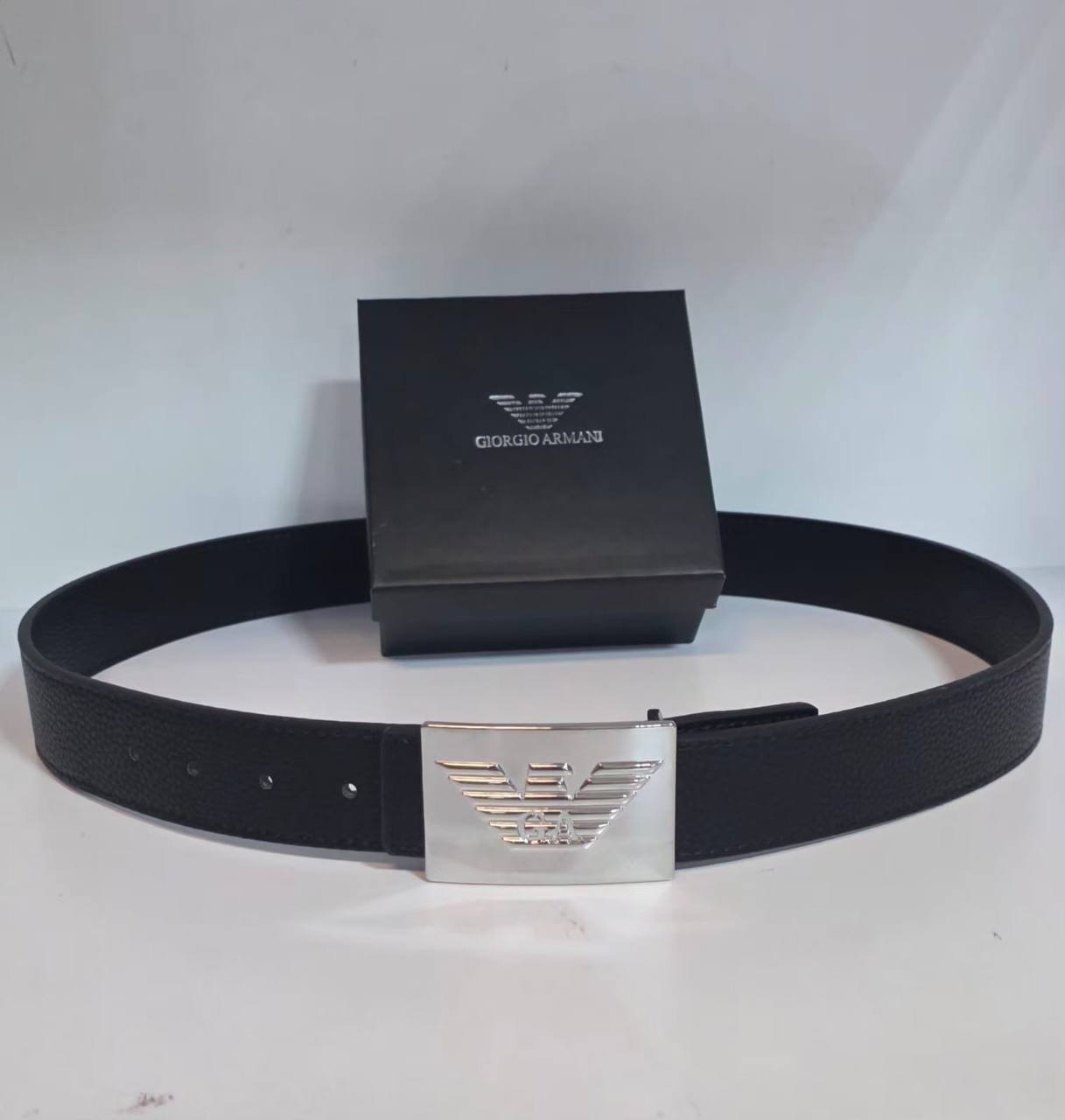 Mens belts 
with box
35 dhs💛

Zain232
♥️♥️♥️