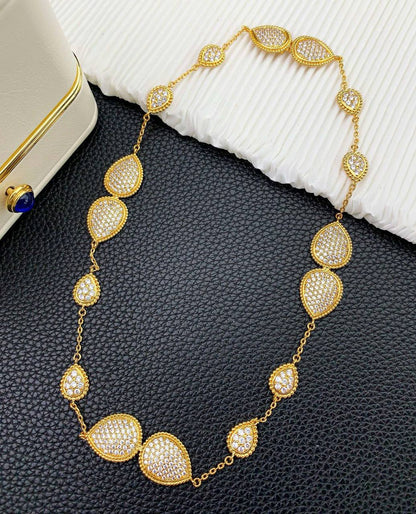 BOUCHRON NECKLACE
MASTER 💫✨
140 DHS✅
WITH BOX AND PAPER BAG🛍️🎁

Zain89
♥️♥️♥️