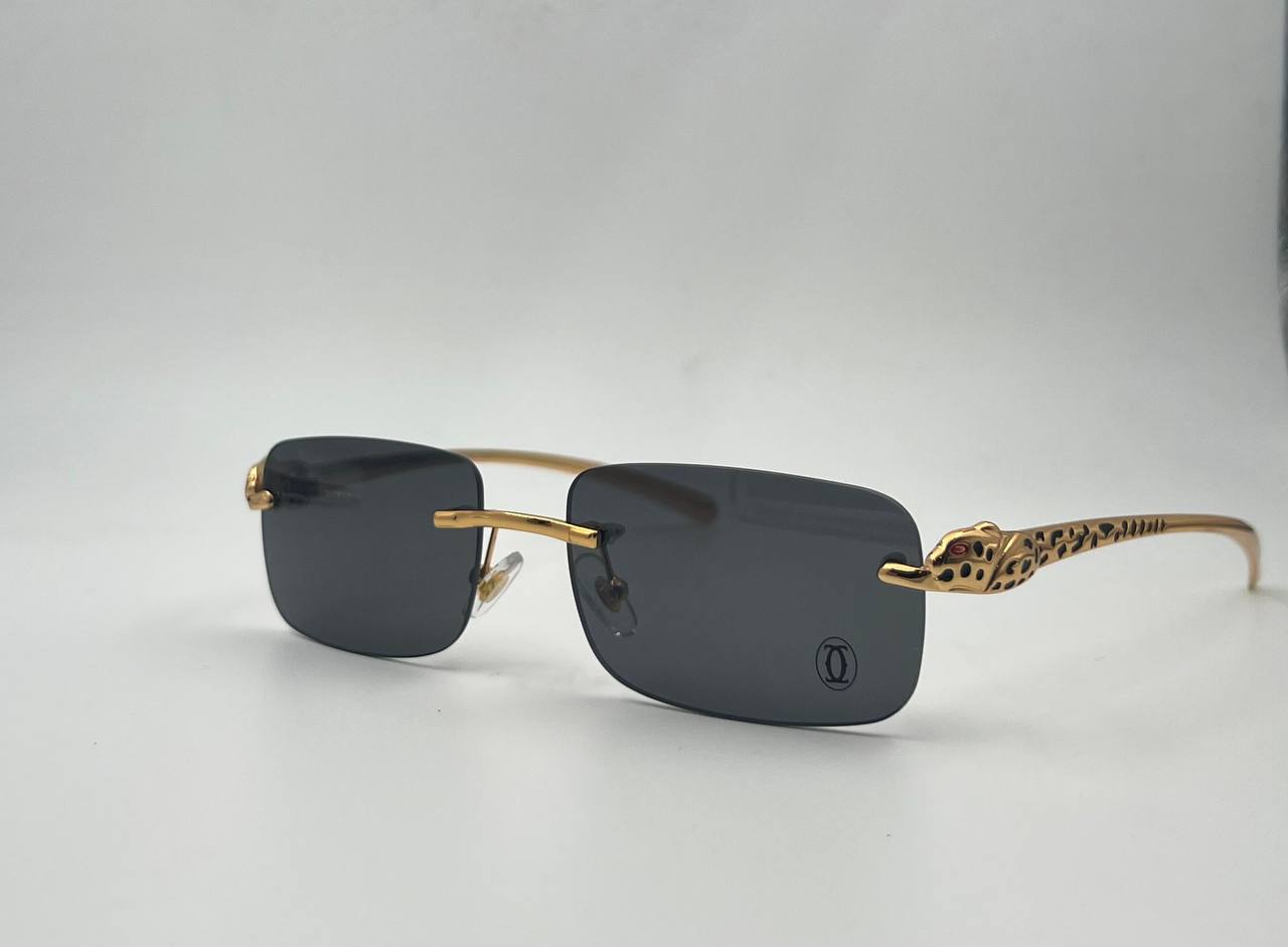 Cartier
Sunglasses 🕶️ 
good quality 💯
With master box 🗃️ 
50 dhs🪙🌨️

Zain273
♥️♥️♥️