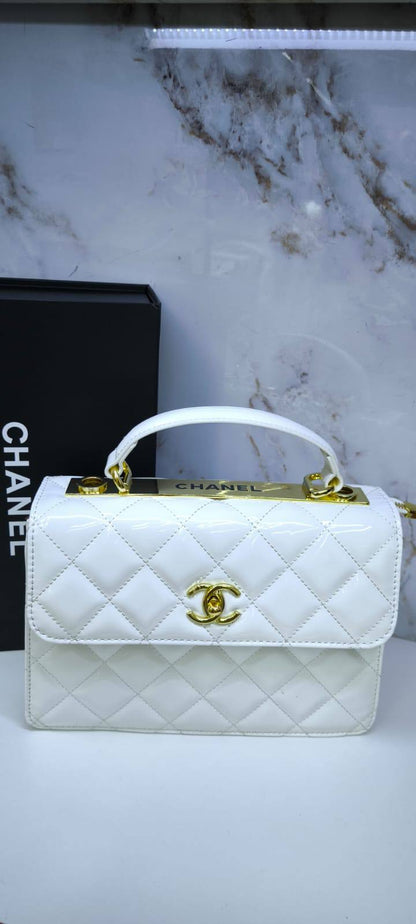 Chanel
with box
120 dhs🇦🇪🇦🇪

Zain203
♥️♥️♥️