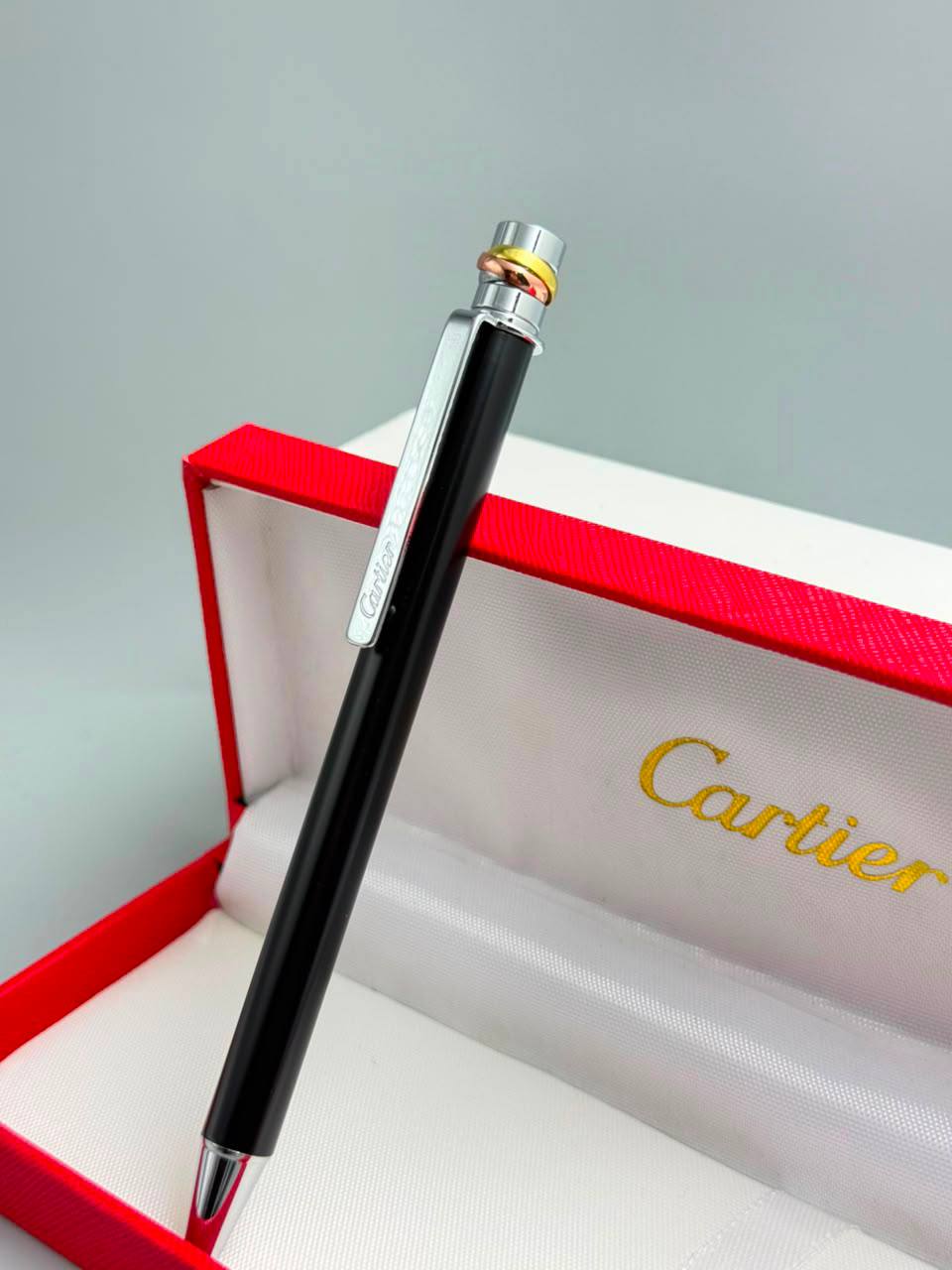 Cartier Pen
55 dhs✅

Zain182
♥️♥️♥️