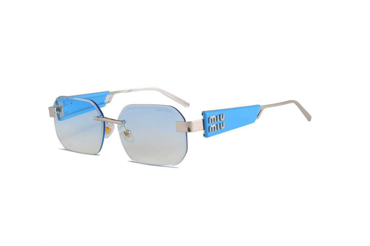 Miu Miu
Sunglasses 🕶️ 
Good quality 💯 
With master Box 🗃️ 
50 dhs💓

Zain273
♥️♥️♥️