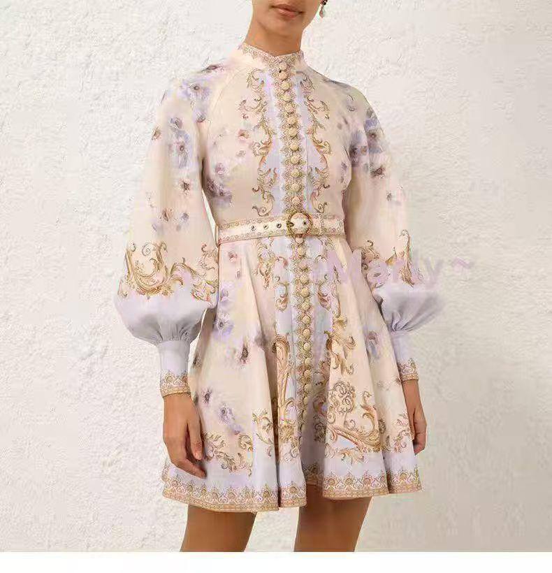 *New collections*                                                
ZIMMERMANN
*Super Master quality*
*Sizes: S M L XL* 
550 dhs💓

Zain308
♥️♥️♥️