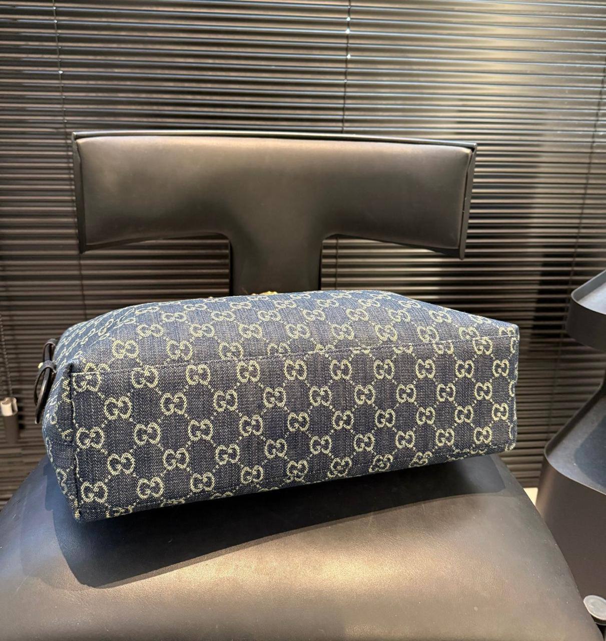 GUCCI 

COPY ONE 

RESTOCK 

BIG SIZE 160 DHS……
SMALL SIZE 155 DHS…..

Zain295
♥️♥️♥️