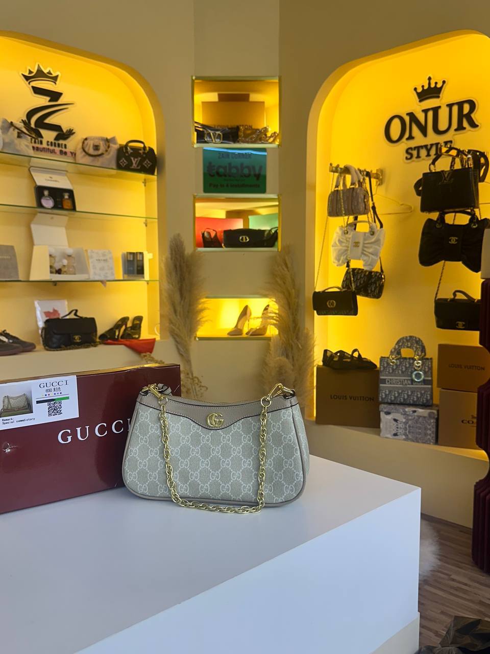 Gucci

95 dhs

Zain290

اطلبوها من الوتس المثبت في الأعلى👆🏻👆🏻

تواصلو معنا 👈🏻 Zain 
For order WhatsApp pinned 👆🏻

♥️♥️♥️