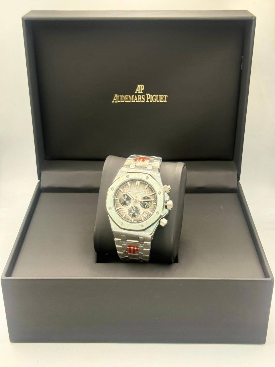Hermes ladies
*New Arrival*🔥
55 dhs❣️

Zain08
♥️♥️♥️