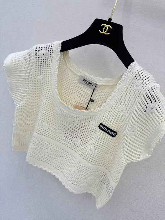 😍 MIU MIU SET new😍✨
   ✨VIP quality ❤️‍🔥
     💯 cotton ✨
  Sizes: S-M-L-XL
510 dhs✅

Zain287
♥️♥️♥️
