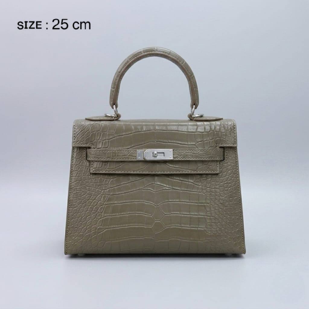 HERMES ᴋᴇʟʟʏ
ᴄʀᴏᴄᴏᴅɪʟᴇ ʟᴇᴀᴛʜᴇʀ
sɪʟᴠᴇʀ ʜᴀʀᴅᴡᴀʀᴇ
ᴡɪᴛʜ ʟᴏɴɢ ʙᴇʟᴛ sᴛʀᴀᴘ
sɪᴢᴇ : 25 cm
ᴡɪᴛʜ BOX
🎁🎁🎁

110 dhs✅

Zain31
♥️♥️♥️