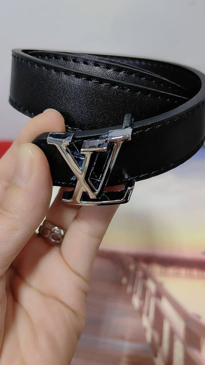 Belts

35 dhs💓

with box 
🎁🎁🎁

Zain232
♥️♥️♥️