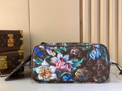 LV

 NEW DESIGN 

COPY ONE 
265 dhs🇦🇪🇦🇪

Zain295
Zain39
♥️♥️♥️