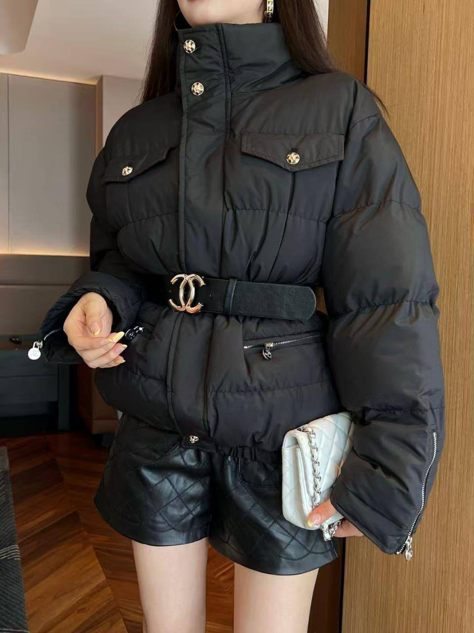 CHANEL


Super Master quality

Sizes: S M L XL

490 dhs🇦🇪

Zain308
♥️♥️♥️