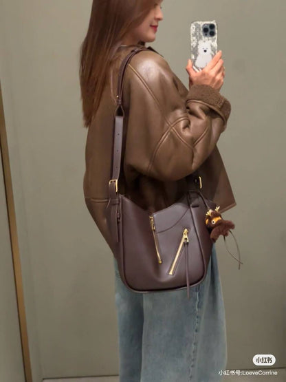 Loewe 
Master
320 dhs🪙🌨️

Zain228
♥️♥️♥️
