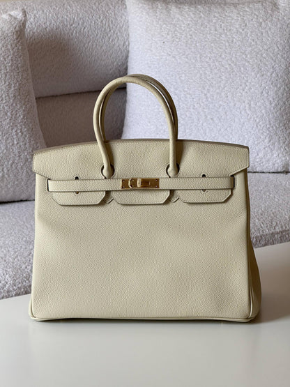Hermes Birkin 35 cm 💕master quality😍with box❤️
440 dhs🪙🌨️

Zain52
♥️♥️♥️