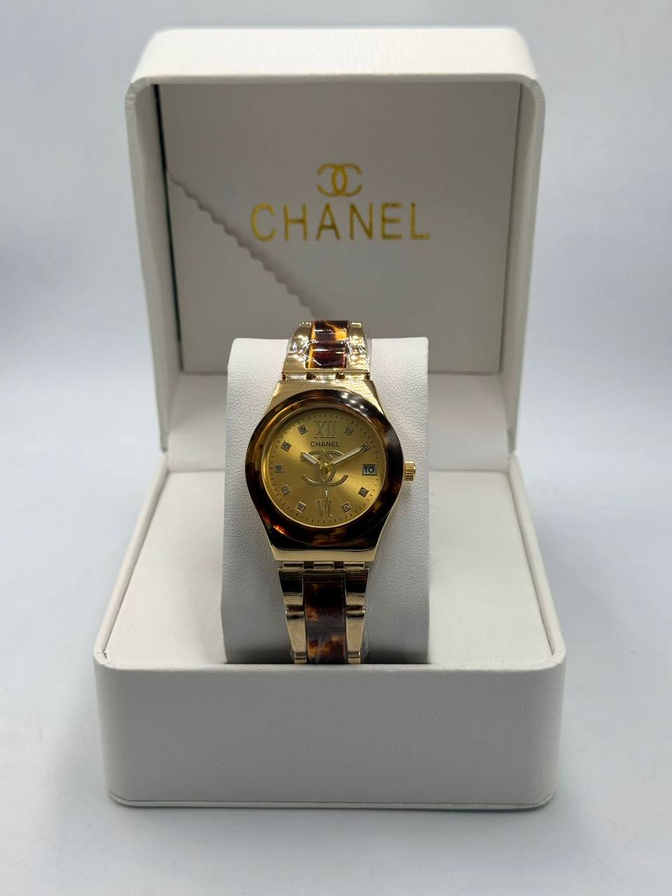 CHANEL ladies
*New Arrival*🔥
55 dhs🪙🖤

Zain08
♥️♥️♥️