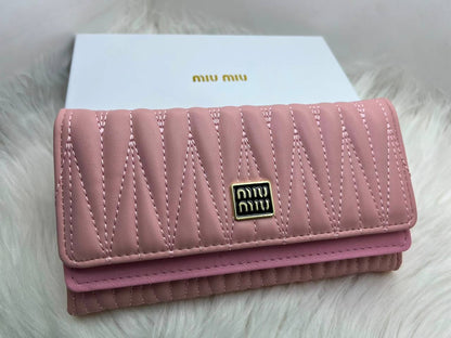Wallets
45 dhs🇦🇪🇦🇪

Zain182
♥️♥️♥️