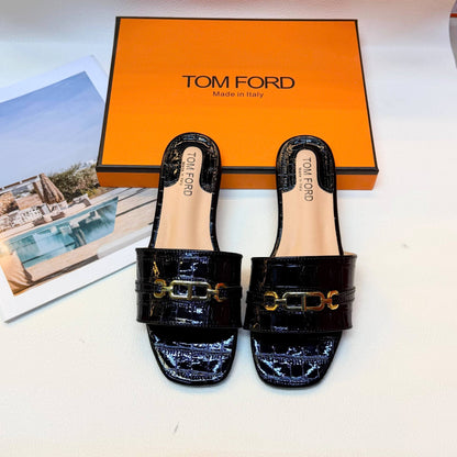 Restock

Tomford ladies

36 to 41
80 dhs🇦🇪🇦🇪

Zain236
♥️♥️♥️