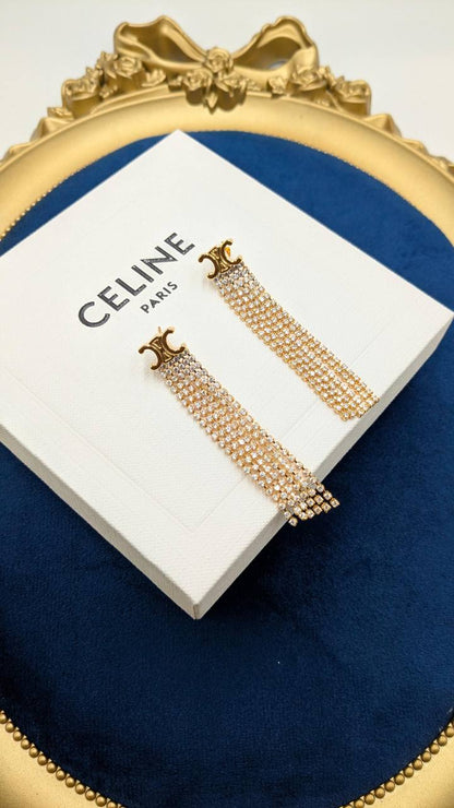 Celine
*Master Quality* 
*Earrings*
80 dhs✅ with Normal Box 🎁
90 dhs✅ with Good Box 🎁

Zain210
♥️♥️♥️