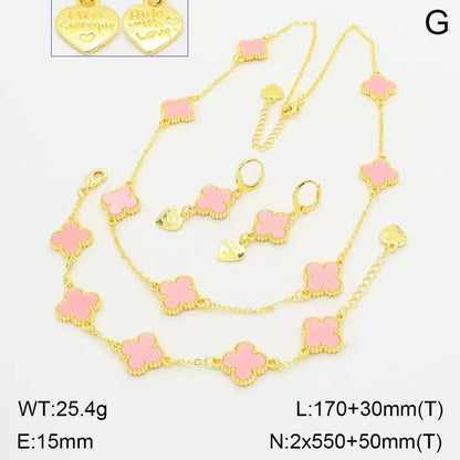 VCA set 
Offer price 

*40 dhs🪙🌺* normal box bag
🎁🎁🎁

Zain48
♥️♥️♥️