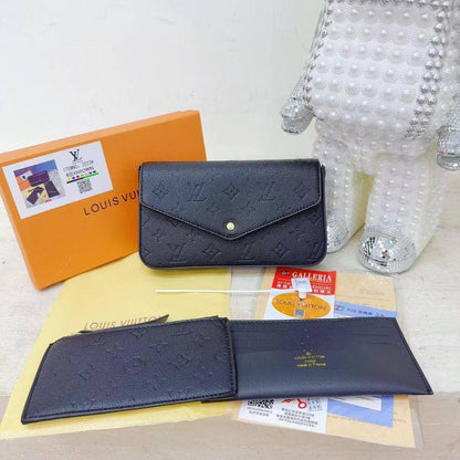 LV / coach

80 dhs🇦🇪🇦🇪

with box
size 22×3.5×12cm

Zain42
♥️♥️♥️