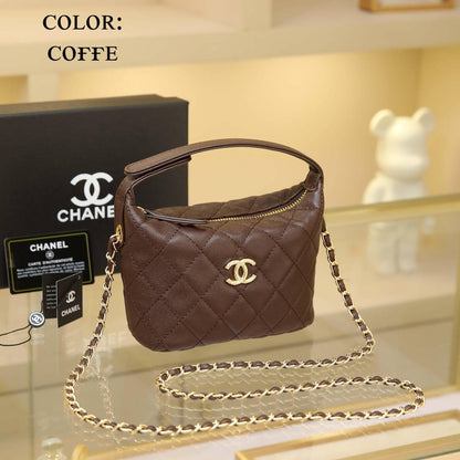 Chanel 𝟐𝟓ᴄ ʜᴏʙᴏ sᴍᴀʟʟ
 ᴄʟᴜᴛᴄʜ ʙᴀɢ  ʟᴏɴɢ ᴄʜᴀɪɴ
ɢᴏʟᴅ ʜᴀʀᴅᴡᴀʀᴇ
ᴛᴏᴘ ʜᴀɴᴅʟᴇ ᴇʟᴇɢᴀɴᴄᴇ
ᴡɪᴛʜʙᴏx🎁🎁🎁
ᴄᴀᴠɪᴀʀ ᴍᴀᴛᴇʀɪᴀʟ
95 dhs✅

Zain56
♥️♥️♥️