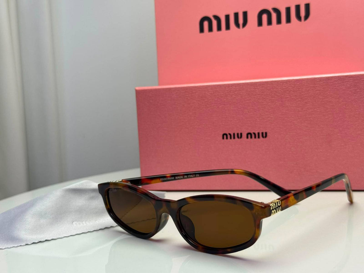 Miu Miu
Good quality 

65 dhs🇦🇪🇦🇪

Zain182
♥️♥️♥️