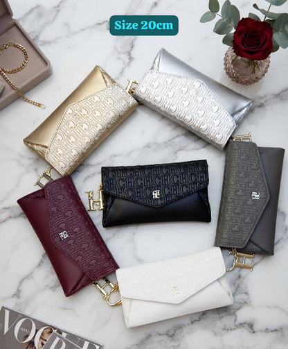 CH
Best quality
Whith box’s
95 dhs🇦🇪🇦🇪
size 20cm

Zain158
♥️♥️♥️